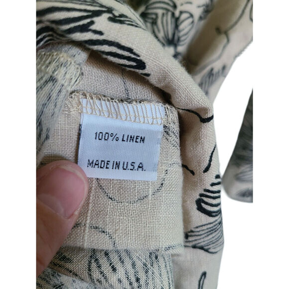 Bryn Walker Chiara Linen Floral Print
3/4 Ruffle Sleeve Blouse Top Size Medium - Picture 7 of 7